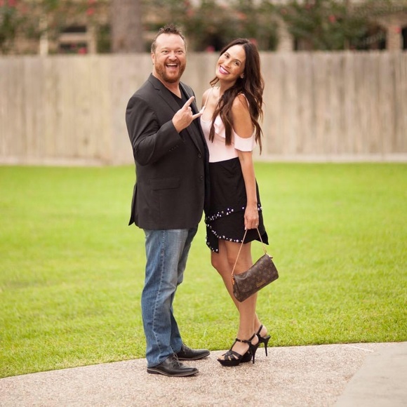 Meet your Posher, Amber - Picture 3 of 6